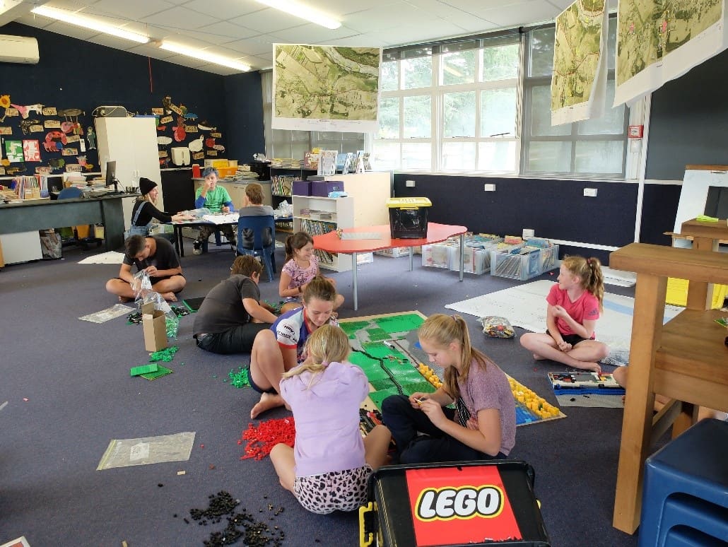 Participatory-mapping-using-LEGO